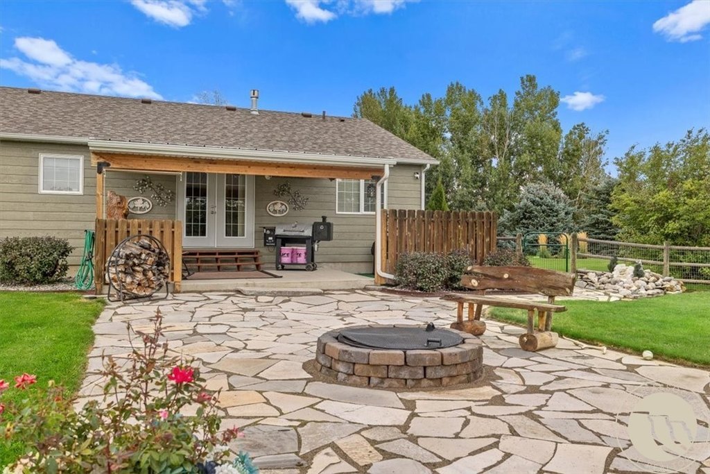 Park City, Montana, 59063, United States, 3 Bedrooms Bedrooms, ,2 BathroomsBathrooms,Residential,Forsale,1965901