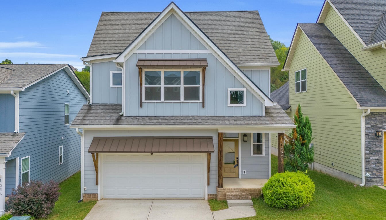 Chattanooga, Tennessee, 37415, United States, 3 Bedrooms Bedrooms, ,2.5 BathroomsBathrooms,Residential,Forsale,2004168