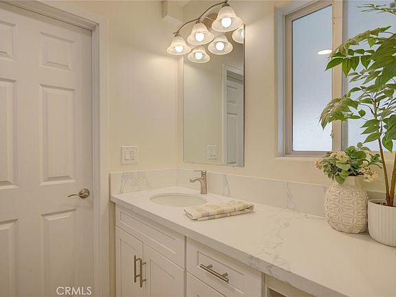 Arroyo Grande, California, 93420, United States, 2 Bedrooms Bedrooms, ,2 BathroomsBathrooms,Residential,Forsale,2004828