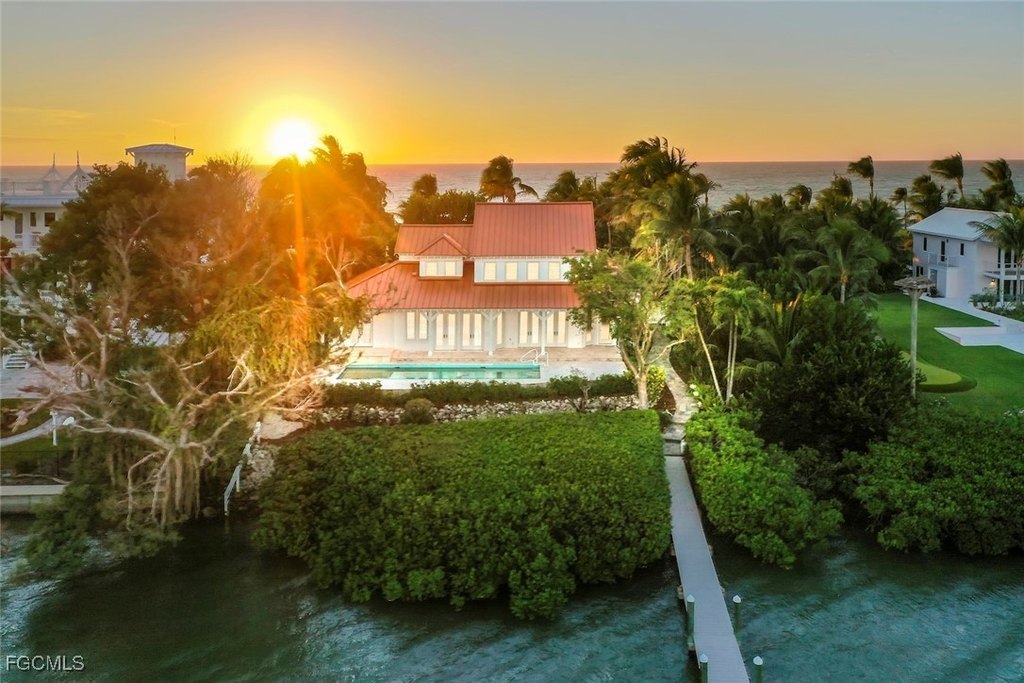 Captiva, Florida, 33924, United States, 3 Bedrooms Bedrooms, ,3 BathroomsBathrooms,Residential,Forsale,2011969