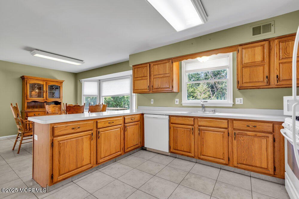 Toms River, New Jersey, 08755, United States, 4 Bedrooms Bedrooms, ,3.5 BathroomsBathrooms,Residential,Forsale,1966069