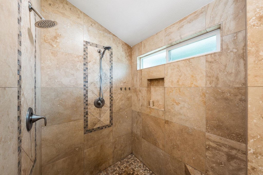 Kihei, Hawaii, 96753, United States, 4 Bedrooms Bedrooms, ,3.5 BathroomsBathrooms,Residential,Forsale,2009550