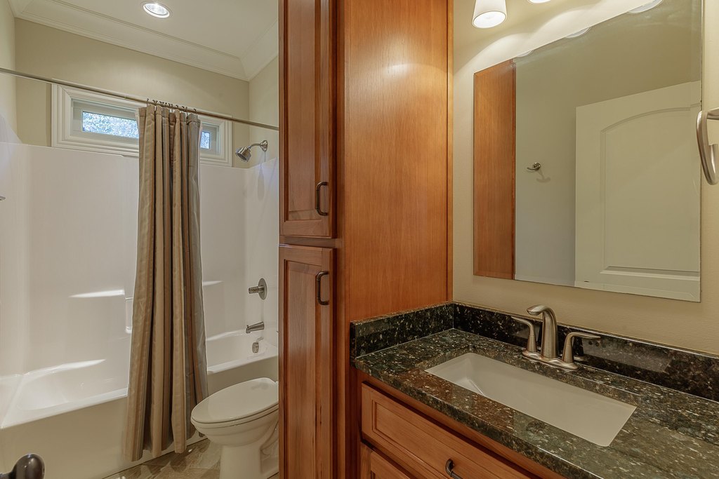 Chattanooga, Tennessee, 37421, United States, 3 Bedrooms Bedrooms, ,2.5 BathroomsBathrooms,Residential,Forsale,1963582