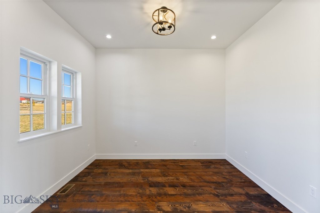 Ennis, Montana, 59729, United States, 4 Bedrooms Bedrooms, ,4.5 BathroomsBathrooms,Residential,Forsale,1986960