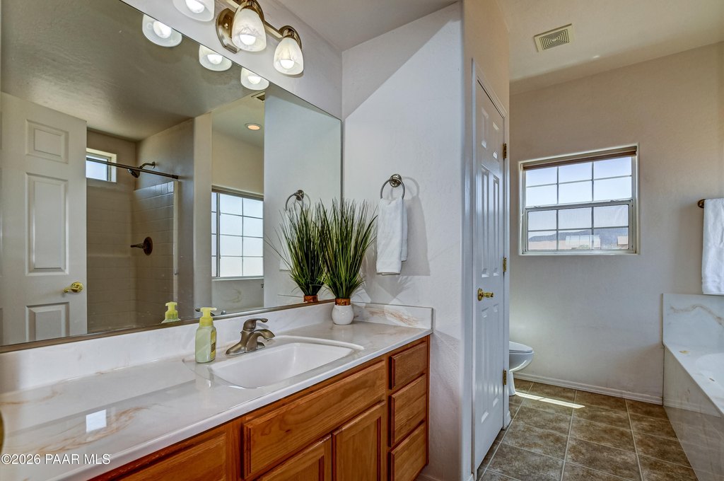 Prescott Valley, Arizona, 86315, United States, 3 Bedrooms Bedrooms, ,6.5 BathroomsBathrooms,Residential,Forsale,2011271