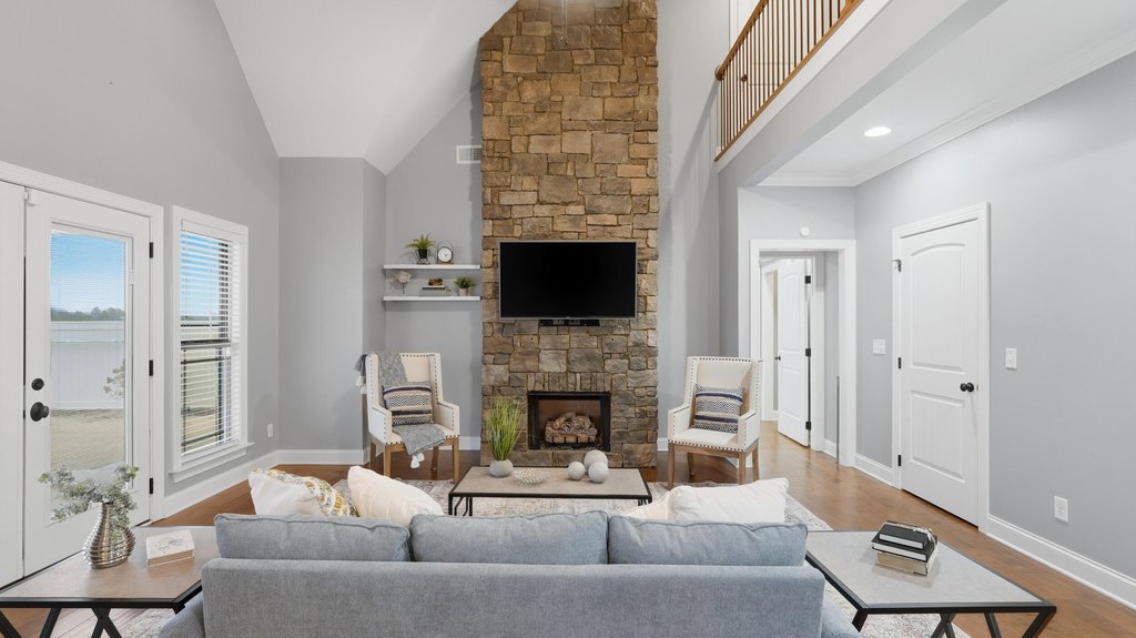 Ringgold, Georgia, 30736, United States, 5 Bedrooms Bedrooms, ,3 BathroomsBathrooms,Residential,Forsale,2009583