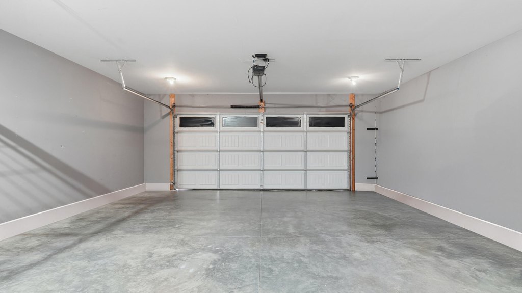 Ringgold, Georgia, 30736, United States, 5 Bedrooms Bedrooms, ,3 BathroomsBathrooms,Residential,Forsale,2009583