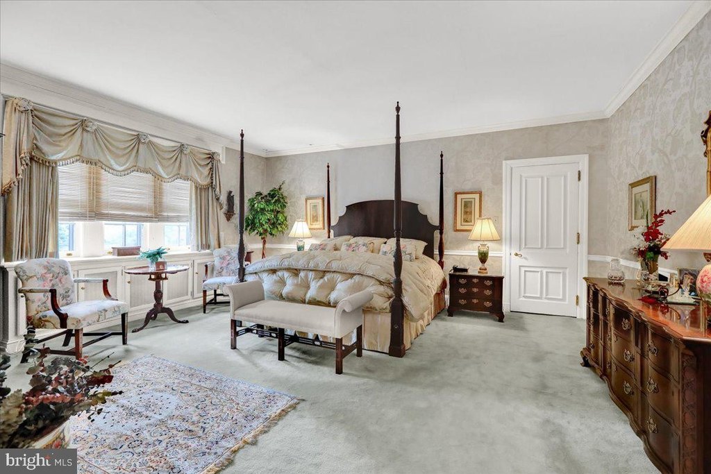 WYOMISSING, Pennsylvania, 19610, United States, 6 Bedrooms Bedrooms, ,4.5 BathroomsBathrooms,Residential,Forsale,1973410