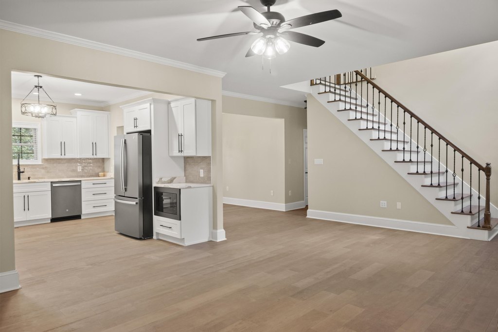 Flintstone, Georgia, 30725, United States, 5 Bedrooms Bedrooms, ,3.5 BathroomsBathrooms,Residential,Forsale,2004683