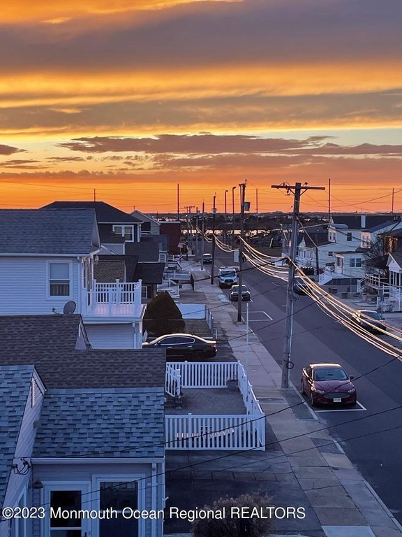 Seaside Heights, New Jersey, 08751, United States, 5 Bedrooms Bedrooms, ,4 BathroomsBathrooms,Residential,Forsale,2004846