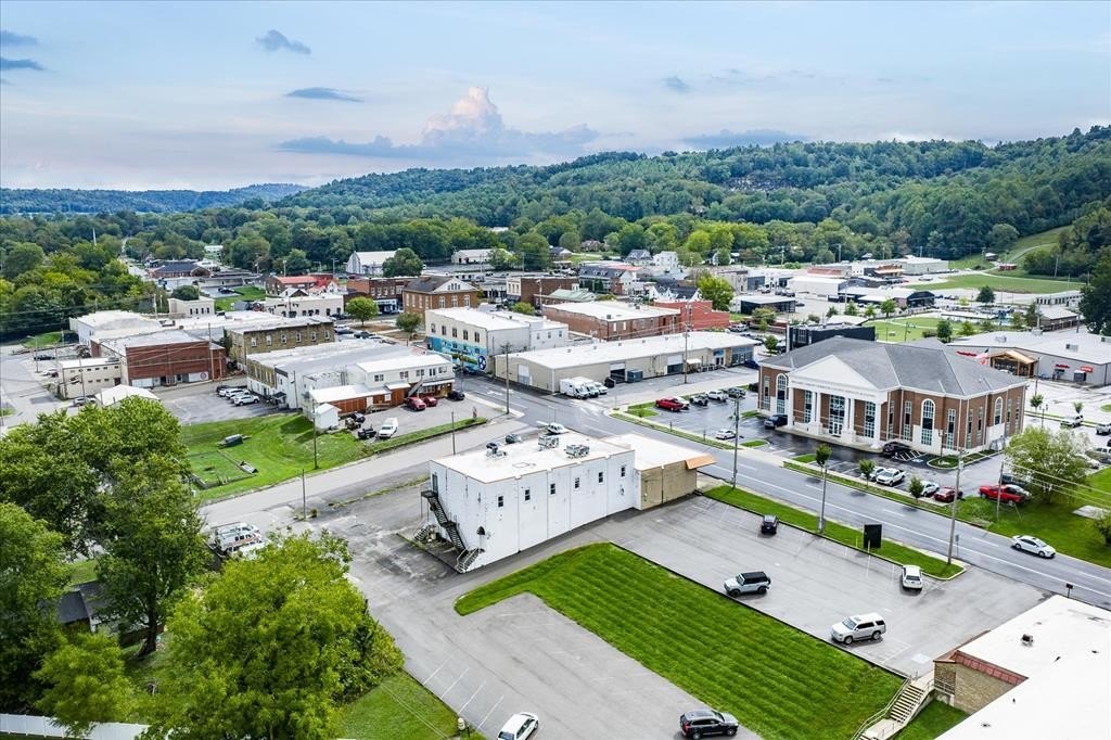 Livingston, Tennessee, 38570, United States, ,Residential,Forsale,1968521