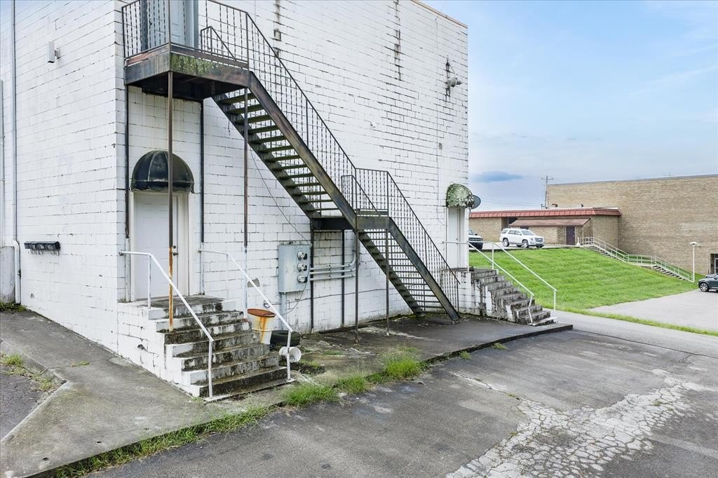 Livingston, Tennessee, 38570, United States, ,Residential,Forsale,1968521