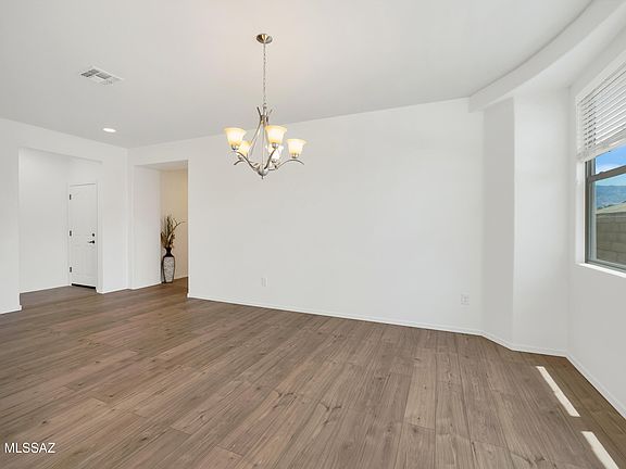 Oro Valley, Arizona, 85742, United States, 4 Bedrooms Bedrooms, ,3 BathroomsBathrooms,Residential,Forsale,1963530