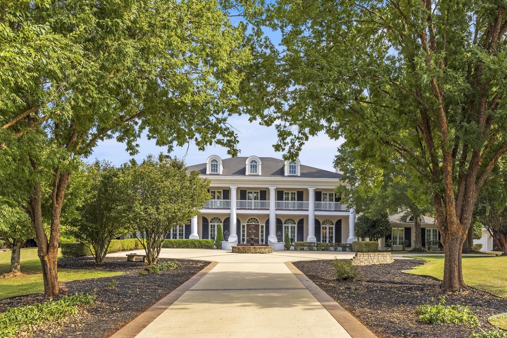 Ooltewah, Tennessee, 37363, United States, 4 Bedrooms Bedrooms, ,6.5 BathroomsBathrooms,Residential,Forsale,1963601