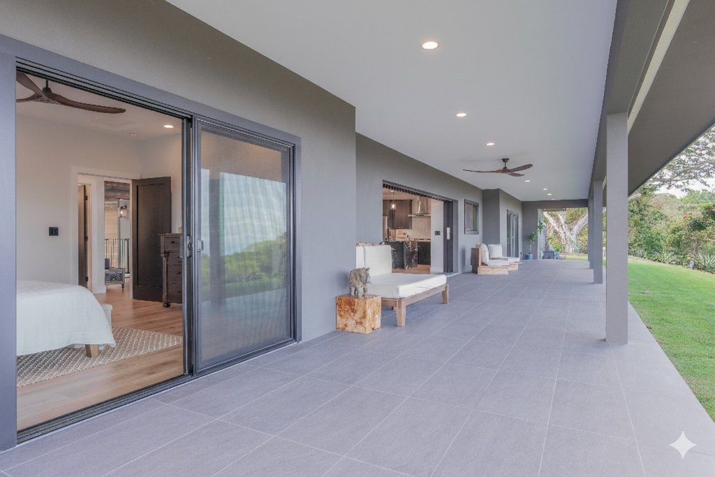 Kailua-Kona, Hawaii, 96725, United States, 3 Bedrooms Bedrooms, ,3 BathroomsBathrooms,Residential,Forsale,1989820