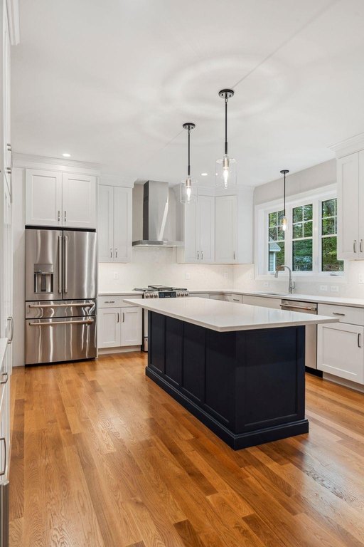 Kittery, Maine, 03905, United States, 4 Bedrooms Bedrooms, ,2.5 BathroomsBathrooms,Residential,Forsale,2002410