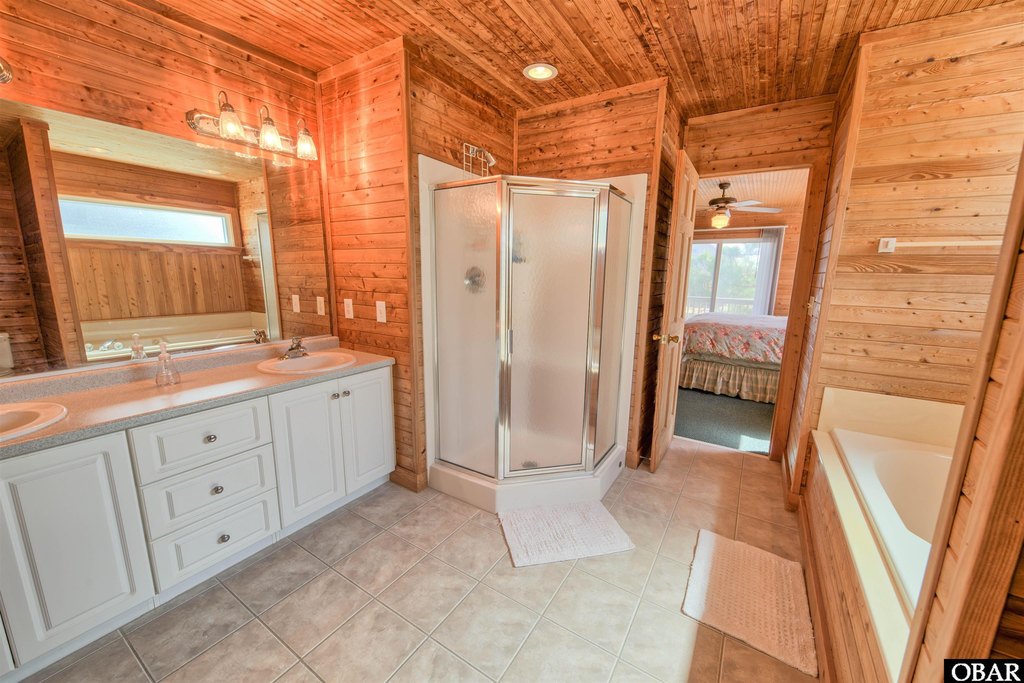 Hatteras, North Carolina, 27943, United States, 3 Bedrooms Bedrooms, ,2.5 BathroomsBathrooms,Residential,Forsale,1964367