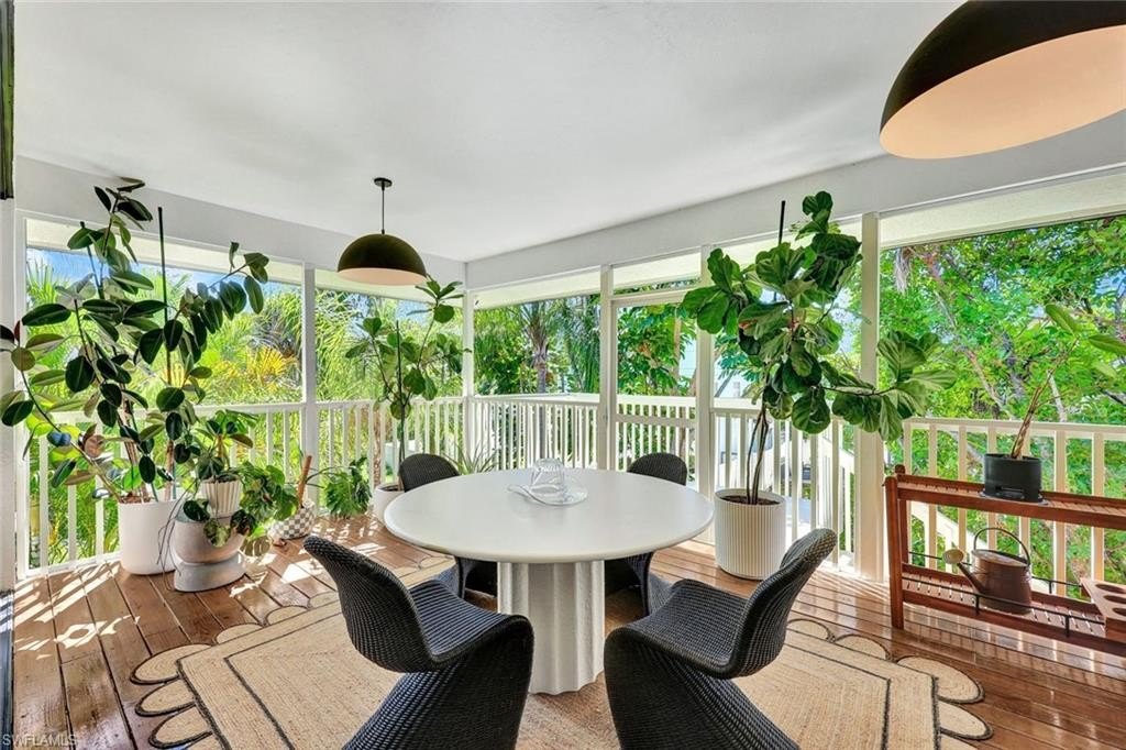 NAPLES, Florida, 34110, United States, 3 Bedrooms Bedrooms, ,2 BathroomsBathrooms,Residential,Forsale,1971921