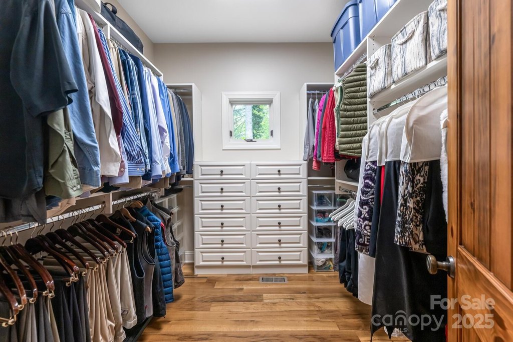 Arden, North Carolina, 28704, United States, 3 Bedrooms Bedrooms, ,2.5 BathroomsBathrooms,Residential,Forsale,1985991