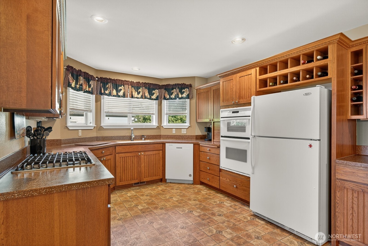 Anacortes, Washington, 98221, United States, 3 Bedrooms Bedrooms, ,2 BathroomsBathrooms,Residential,Forsale,1965872