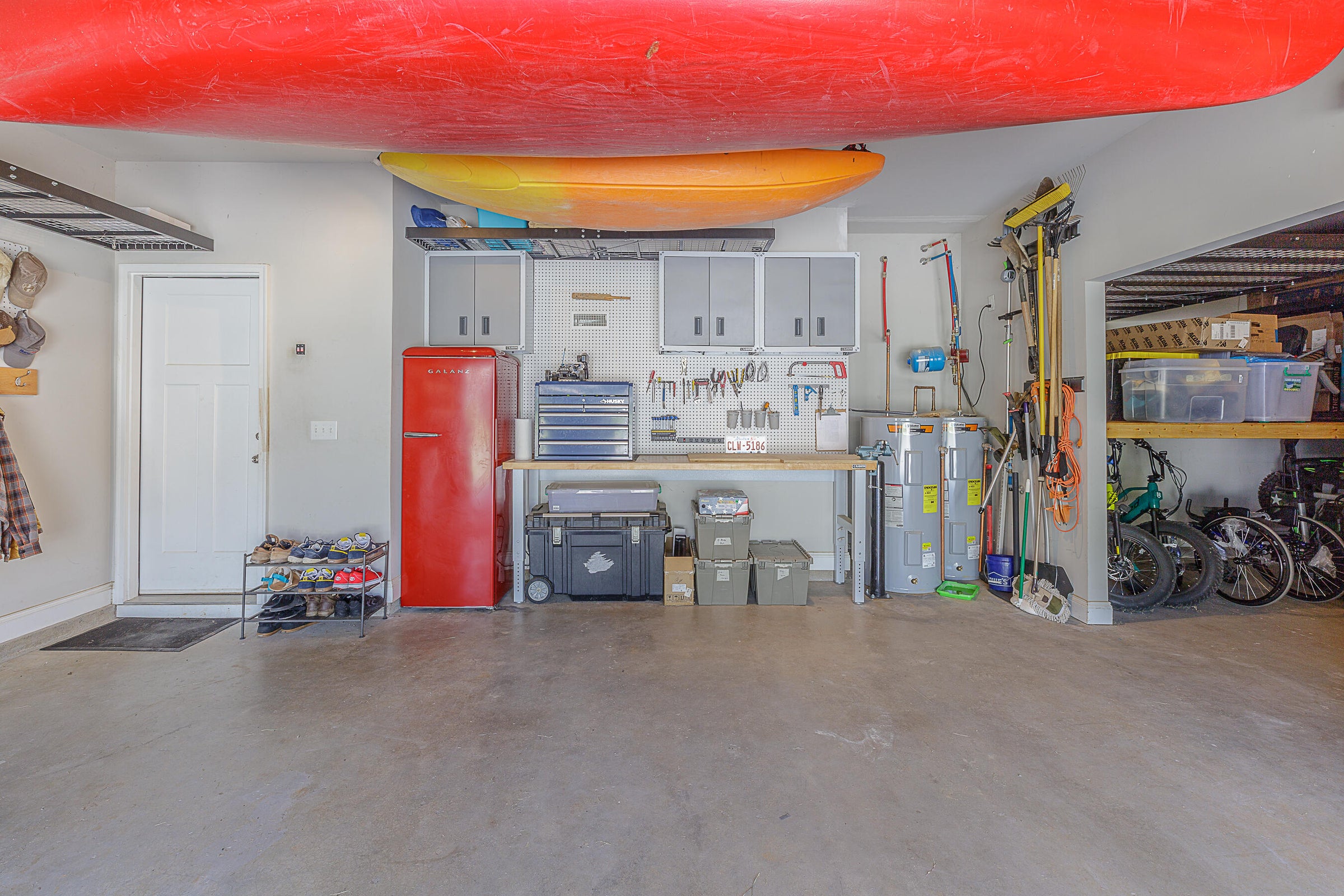 Hixson, Tennessee, 37343, United States, 4 Bedrooms Bedrooms, ,2 BathroomsBathrooms,Residential,Forsale,1963591