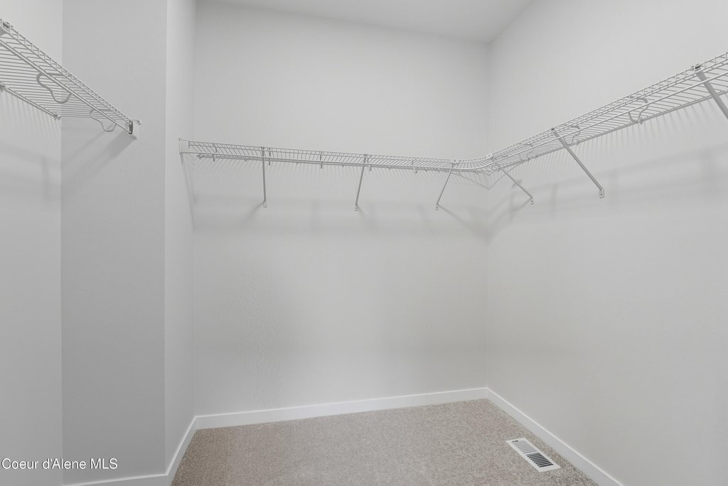 Coeur d'Alene, Idaho, 83815, United States, 4 Bedrooms Bedrooms, ,3 BathroomsBathrooms,Residential,Forsale,1984592