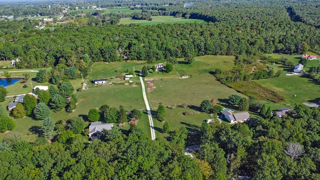 Jamestown, Tennessee, 38556, United States, 3 Bedrooms Bedrooms, ,2 BathroomsBathrooms,Residential,Forsale,1968518