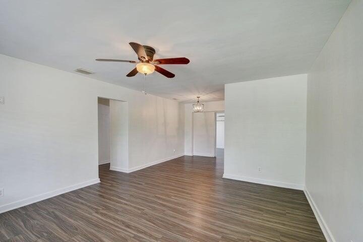 Lake Worth Beach, Florida, 33460, United States, 4 Bedrooms Bedrooms, ,2 BathroomsBathrooms,Residential,Forsale,1969910