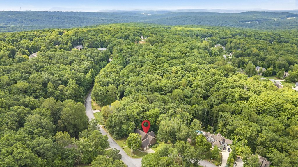 Signal Mountain, Tennessee, 37377, United States, 5 Bedrooms Bedrooms, ,3.5 BathroomsBathrooms,Residential,Forsale,1995325