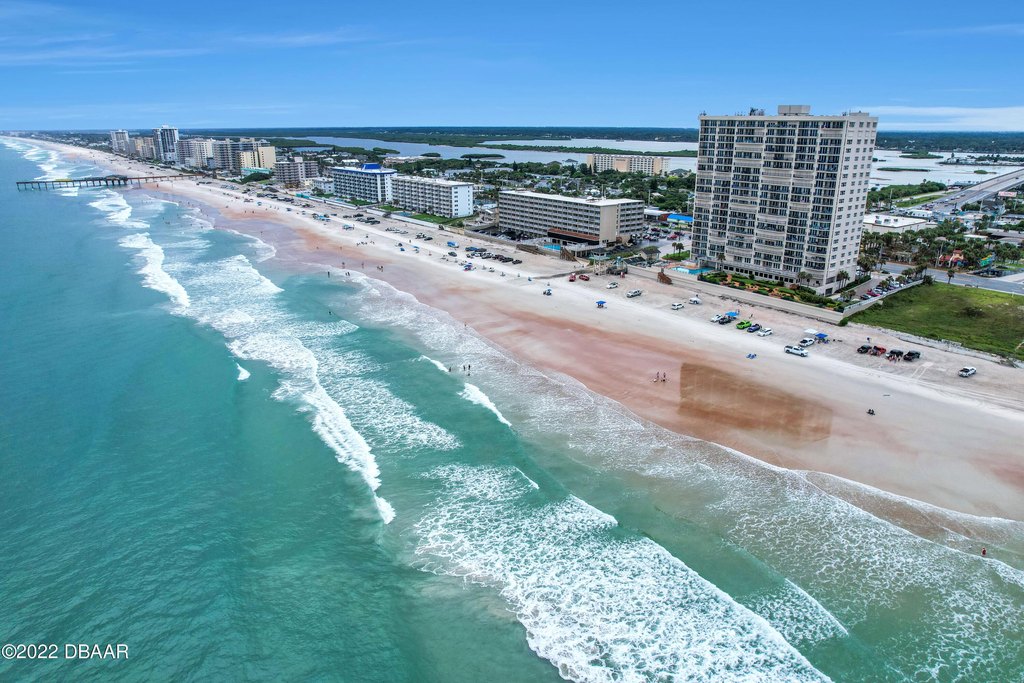 Daytona Beach Shores, Florida, 32118, United States, 3 Bedrooms Bedrooms, ,3 BathroomsBathrooms,Residential,Forsale,2007382