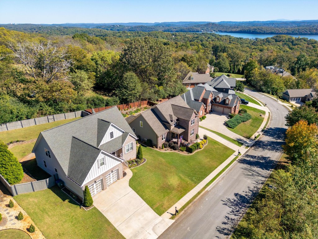 Hixson, Tennessee, 37343, United States, 4 Bedrooms Bedrooms, ,2.5 BathroomsBathrooms,Residential,Forsale,1995345