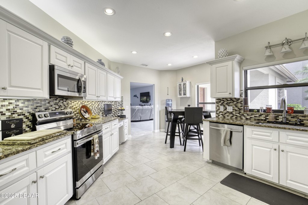 Port Orange, Florida, 32128, United States, 3 Bedrooms Bedrooms, ,2 BathroomsBathrooms,Residential,Forsale,1990147