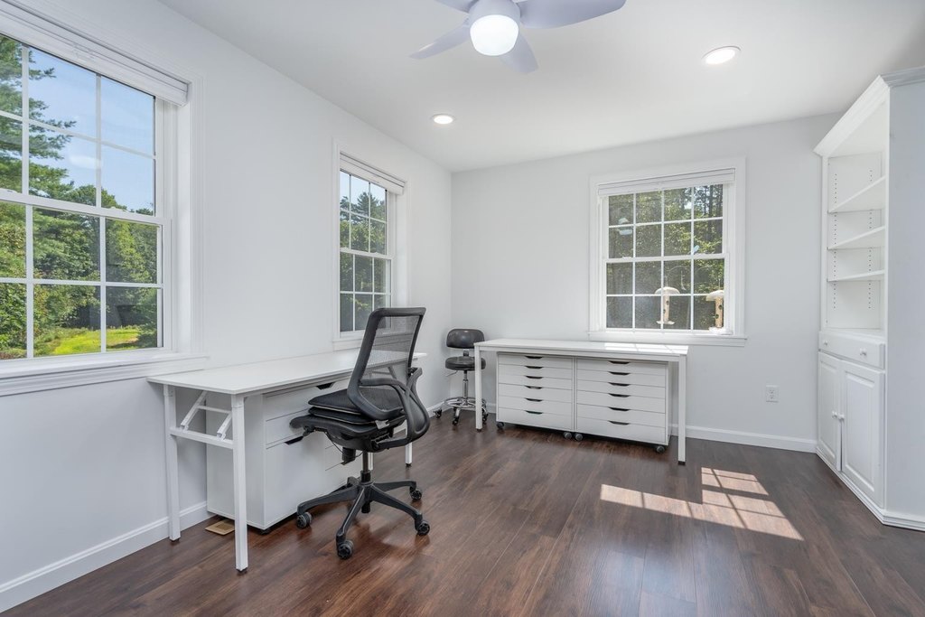 Barnstead, New Hampshire, 03225, United States, 3 Bedrooms Bedrooms, ,2 BathroomsBathrooms,Residential,Forsale,2002419