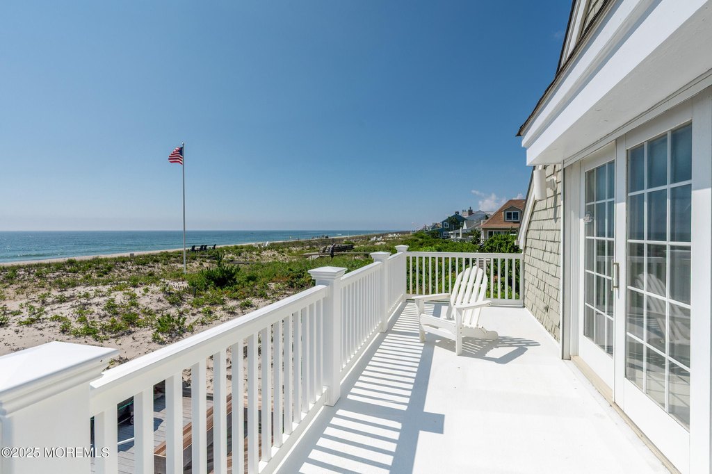 Mantoloking, New Jersey, 08738, United States, 5 Bedrooms Bedrooms, ,4.5 BathroomsBathrooms,Residential,Forsale,1966041