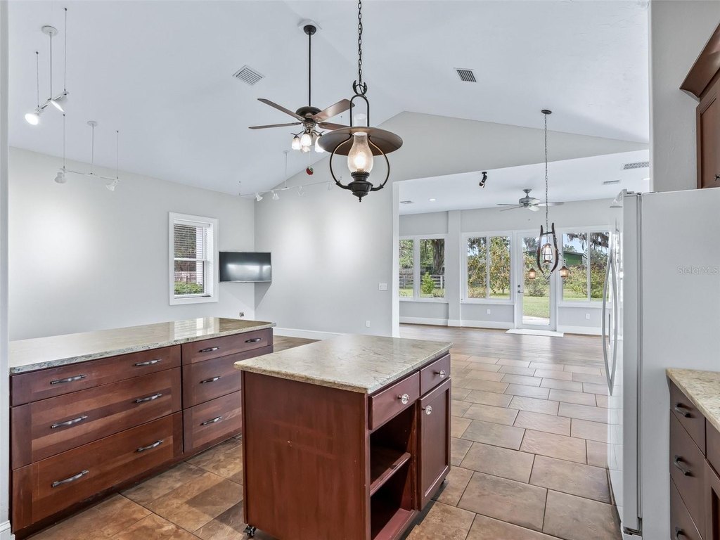 OCALA, Florida, 34473, United States, 4 Bedrooms Bedrooms, ,4.5 BathroomsBathrooms,Residential,Forsale,1969801