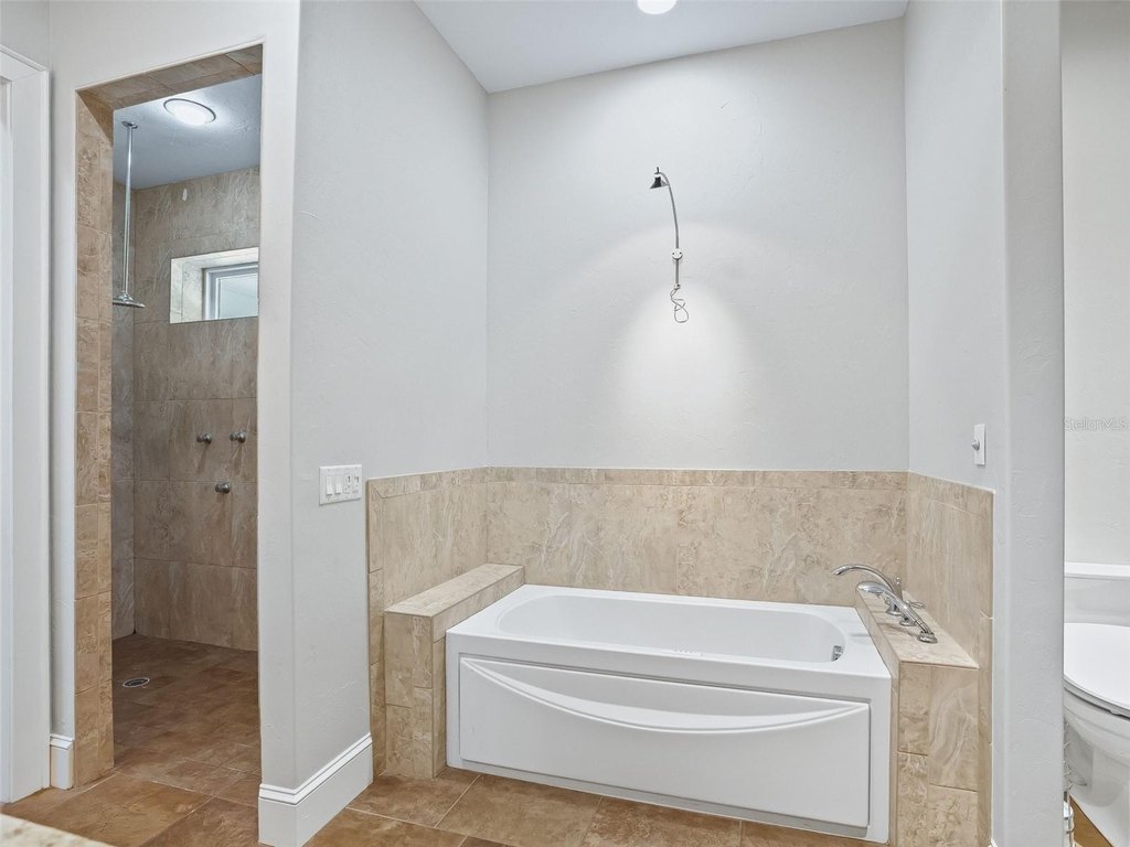 OCALA, Florida, 34473, United States, 4 Bedrooms Bedrooms, ,4.5 BathroomsBathrooms,Residential,Forsale,1969801