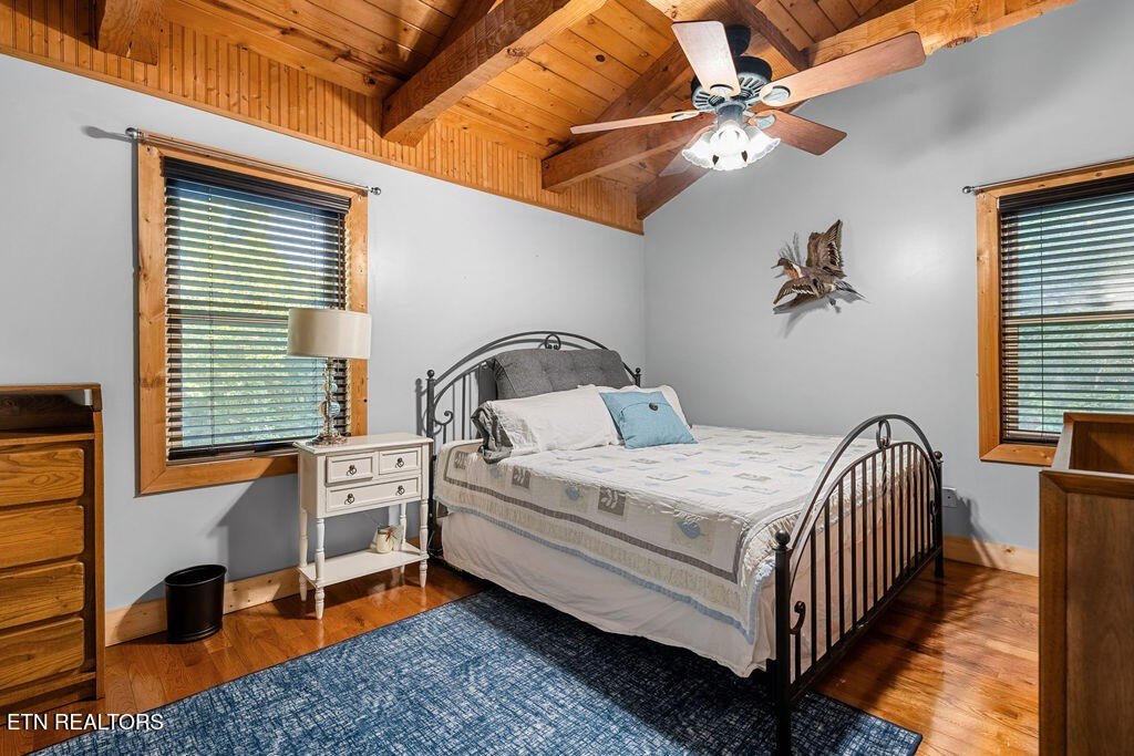 Lenoir City, Tennessee, 37771, United States, 4 Bedrooms Bedrooms, ,3.5 BathroomsBathrooms,Residential,Forsale,1960213