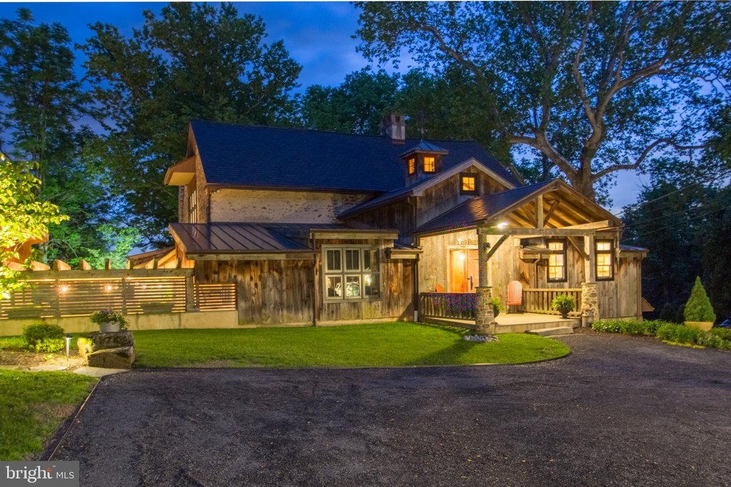 DOYLESTOWN, Pennsylvania, 18902, United States, 4 Bedrooms Bedrooms, ,3.5 BathroomsBathrooms,Residential,Forsale,1971851