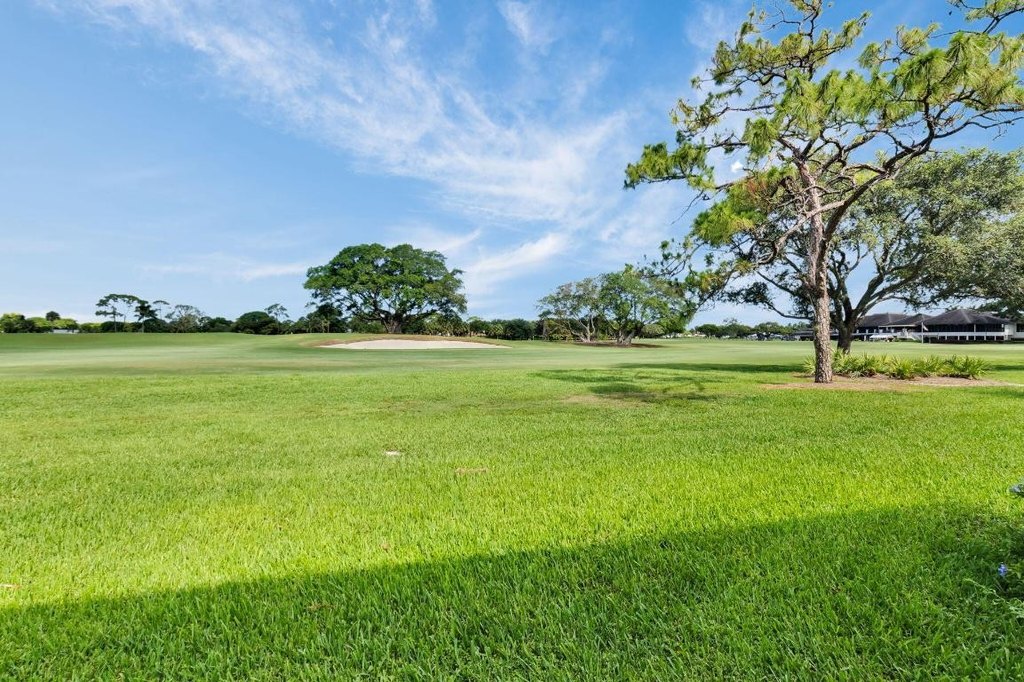 Delray Beach, Florida, 33445, United States, 2 Bedrooms Bedrooms, ,2 BathroomsBathrooms,Residential,Forsale,2009914