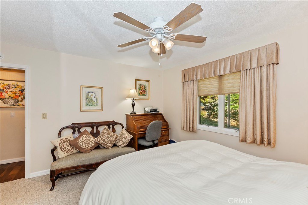 Crestline, California, 92325, United States, 3 Bedrooms Bedrooms, ,2 BathroomsBathrooms,Residential,Forsale,2013198