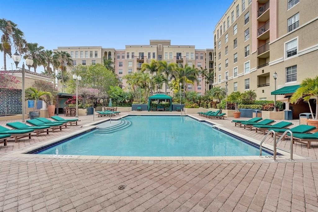 Fort Lauderdale, Florida, 33301, United States, 3 Bedrooms Bedrooms, ,2 BathroomsBathrooms,Residential,Forsale,2011618