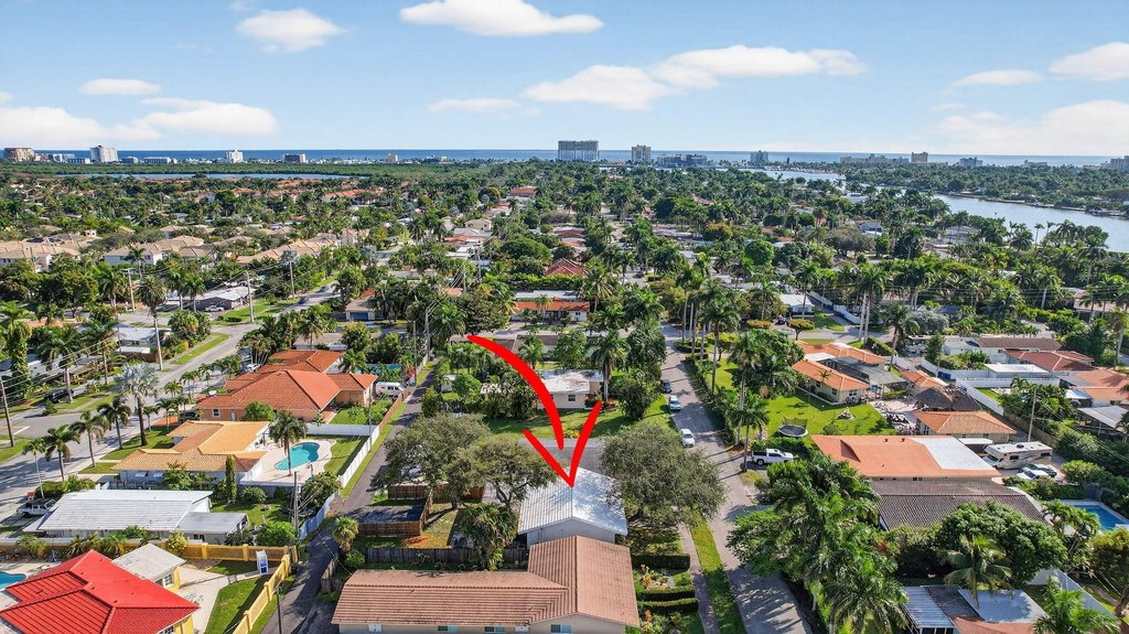 Hollywood, Florida, 33019, United States, 3 Bedrooms Bedrooms, ,2 BathroomsBathrooms,Residential,Forsale,2009886