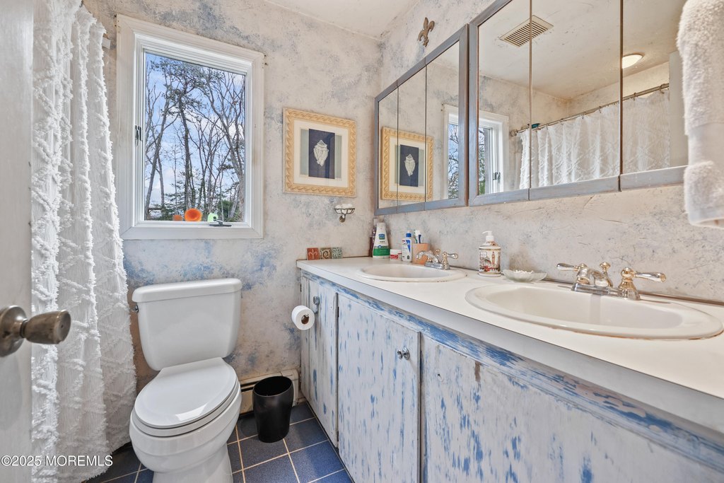 Island Heights, New Jersey, 08732, United States, 3 Bedrooms Bedrooms, ,2.5 BathroomsBathrooms,Residential,Forsale,2008948