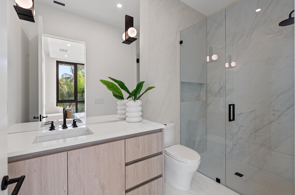 Delray Beach, Florida, 33483, United States, 3 Bedrooms Bedrooms, ,3.5 BathroomsBathrooms,Residential,Forsale,2010636