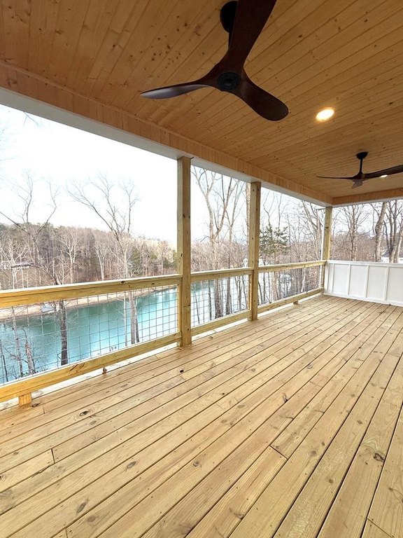 Sparta, Tennessee, 38583, United States, 3 Bedrooms Bedrooms, ,2.5 BathroomsBathrooms,Residential,Forsale,1996609