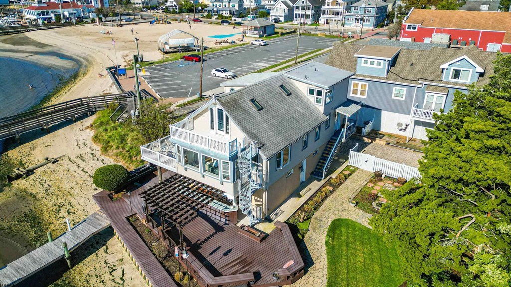 Somers Point, New Jersey, 08244, United States, 3 Bedrooms Bedrooms, ,3 BathroomsBathrooms,Residential,Forsale,1967257