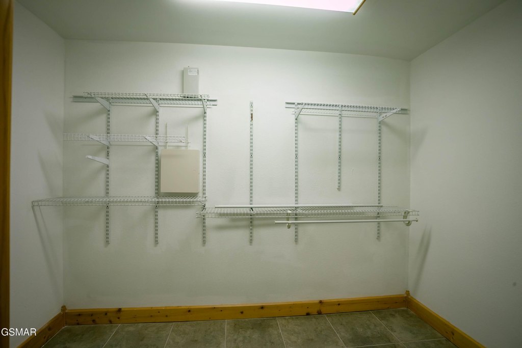 Sevierville, Tennessee, 37862, United States, 3 Bedrooms Bedrooms, ,2 BathroomsBathrooms,Residential,Forsale,1973584