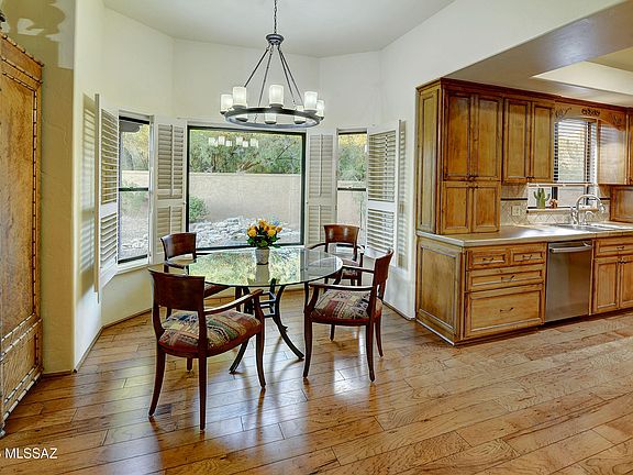 Tucson, Arizona, 85718, United States, 4 Bedrooms Bedrooms, ,3 BathroomsBathrooms,Residential,Forsale,1963534