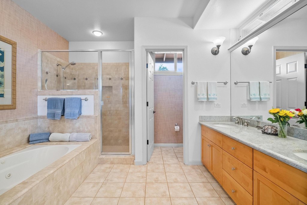 Kamuela, Hawaii, 96743, United States, 2 Bedrooms Bedrooms, ,2 BathroomsBathrooms,Residential,Forsale,1989828