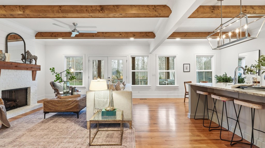 Signal Mountain, Tennessee, 37377, United States, 4 Bedrooms Bedrooms, ,3.5 BathroomsBathrooms,Residential,Forsale,2011259